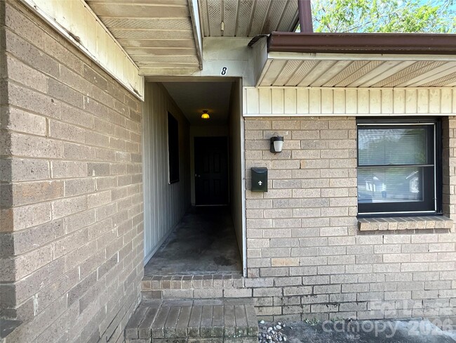 Photo - 304 Palm St Unidad 8