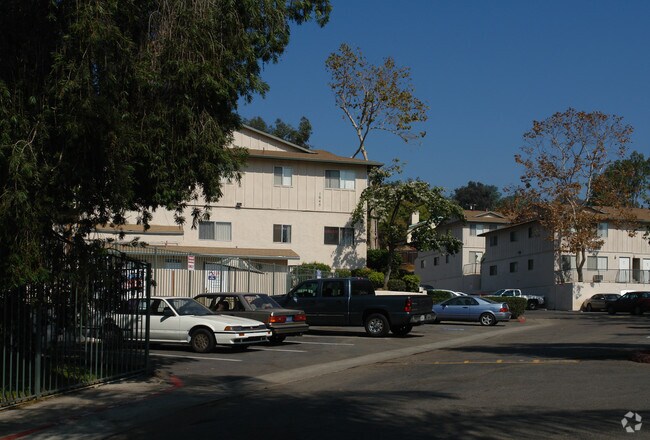 Photo - Canyon Park Apartments
