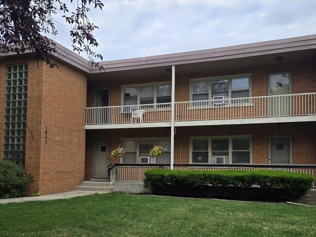Building Photo - 1437 Homestead Rd Unit 1437 Homestead Rd #8