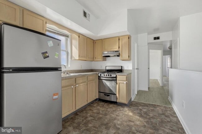 Photo - 2223 S 15th St Unit 3