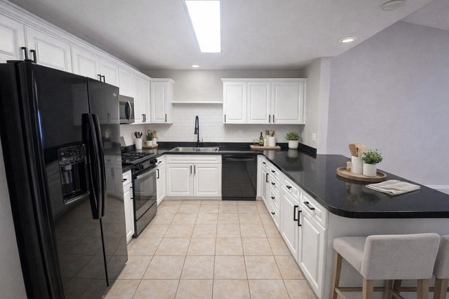 Photo - 215 S Boyd St