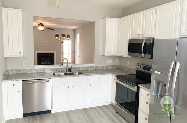 Photo - 48 Sikes Cir