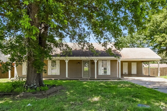 Building Photo - 7083 Layne Dr Rental