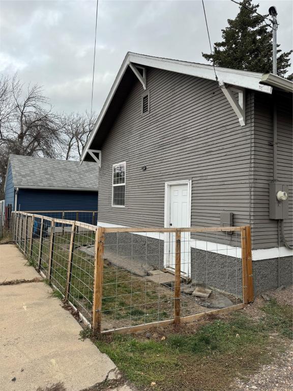 Photo - 712 19th St N