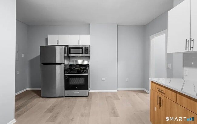 Photo - 301 Poplar St Unit 303