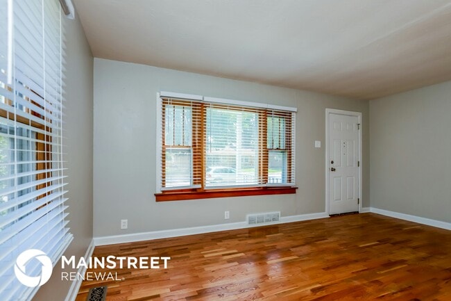 Photo - 901 S 2nd St