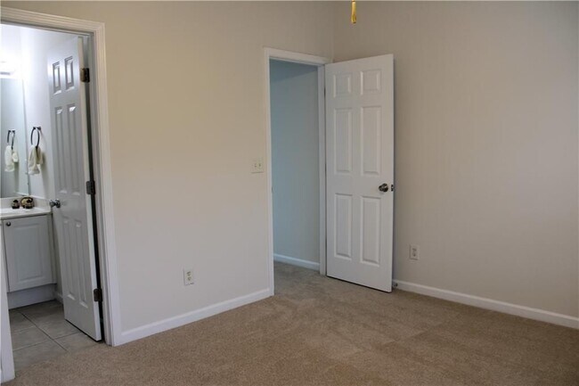 Photo - 2059 Liberty Ct NW