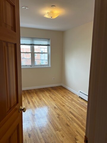 Photo - 23-58 37th st