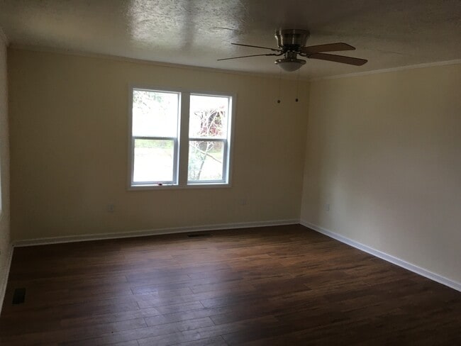 Photo - HOGANSVILLE- 604 Elm St 2 Bedroom 1 Bath