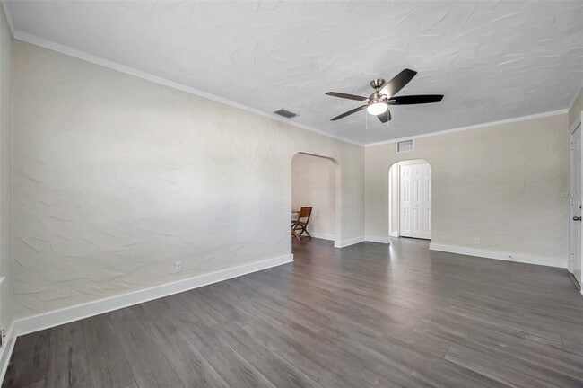 Photo - 4000 10th Ave N