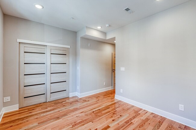 Building Photo - Brand New Luxury Apartments Brewerytown Unit 2