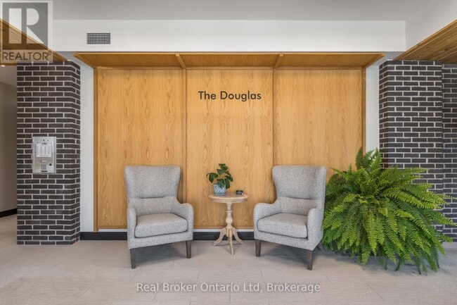 Photo - 1723 8th Ave E Unité 104