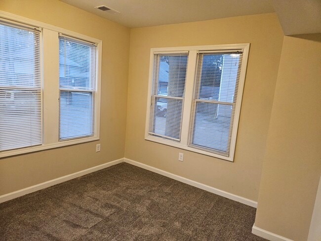 Photo - 118 Ballard St Unit #1