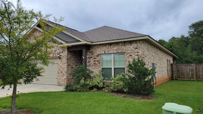 Photo - 106 Hay Bale Wy