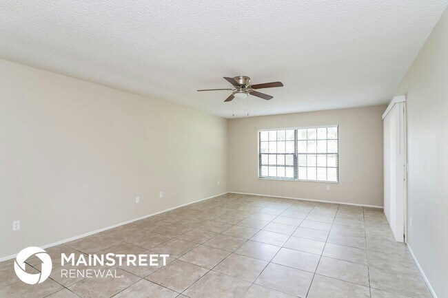 Photo - 4055 Vermont Ln