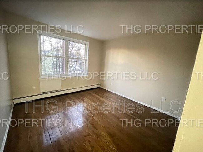 Photo - 610 E Front St Unit Apt. 3F