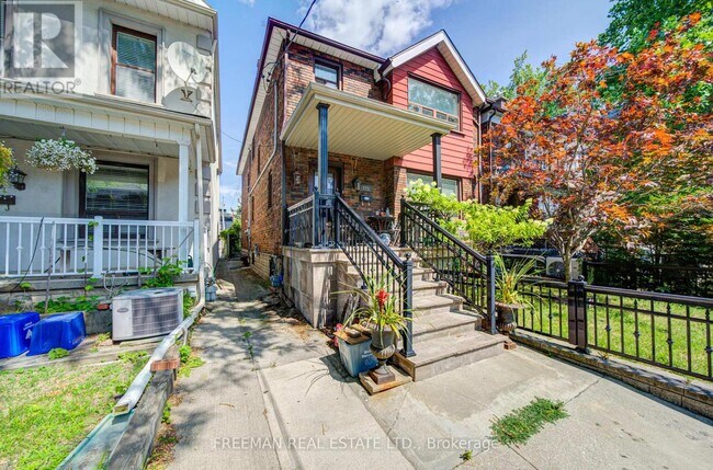 Photo - 723 Euclid Ave