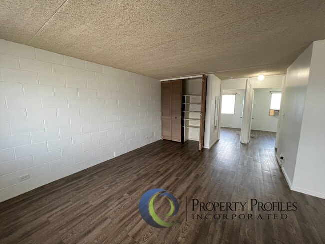 Photo - Puuhale Gardens 2 bedroom 1 bath apartment... Unit 307