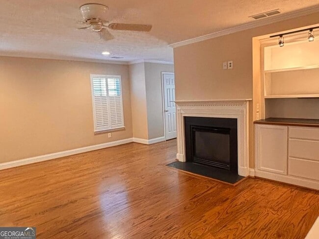 Photo - 120 Cedar Bay Cir