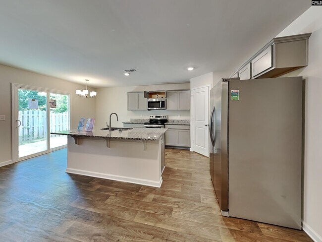 Photo - 302 Crooked Pne Ct