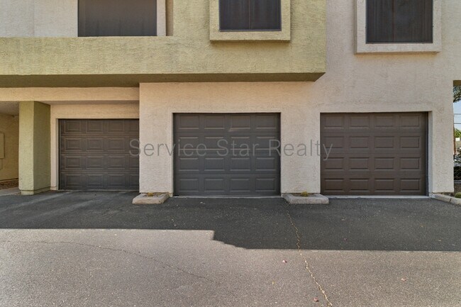 Photo - 4201 N 20th St Unit 17