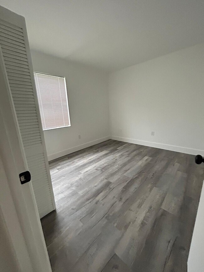 Photo - 8875 Fontainebleau Blvd