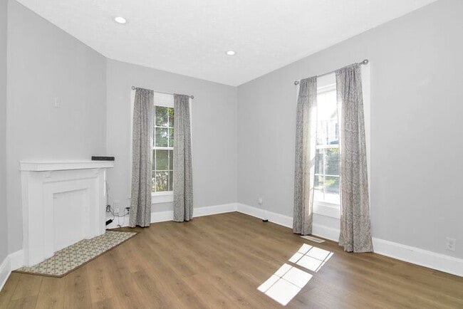 Photo - Classic Remodeled Townhome in Windsor Park