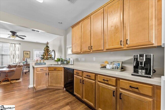 Photo - 132 Xander Dr