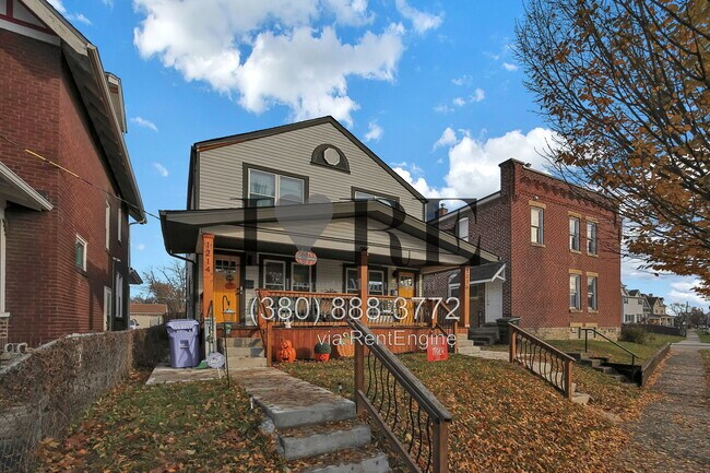 Photo - 1214 Atcheson St