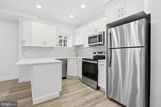 Photo - 21 W Front St Unit 1B