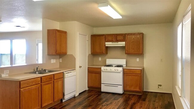 Photo - 12438 Grossmount Dr