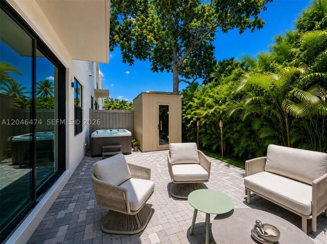 Photo - 3300 SW 15th Ave