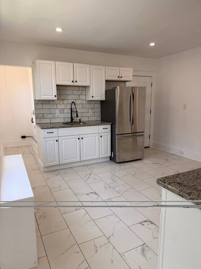 Photo - 103 Fox St Unit 2