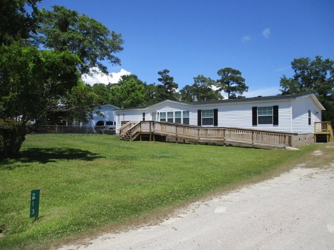 Building Photo - 213 Pettiford Rd
