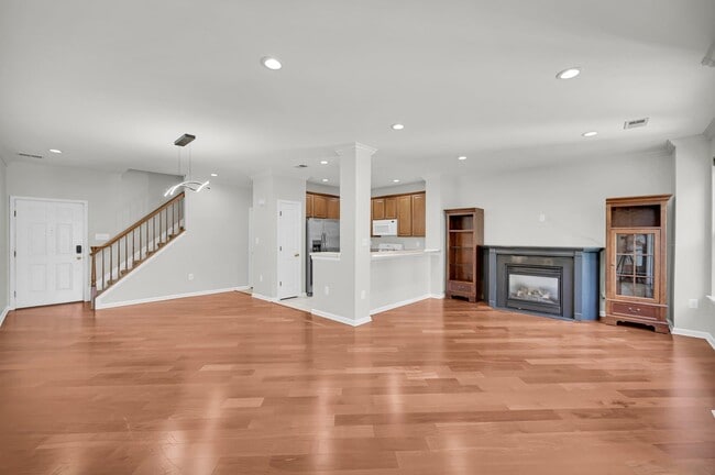 Photo - 104 Pebble Brook Dr