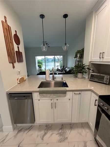Photo - 711 SW 122nd Ave