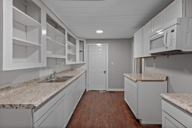 Photo - 1110-1112 Fowler Unidad 1110 Fowler