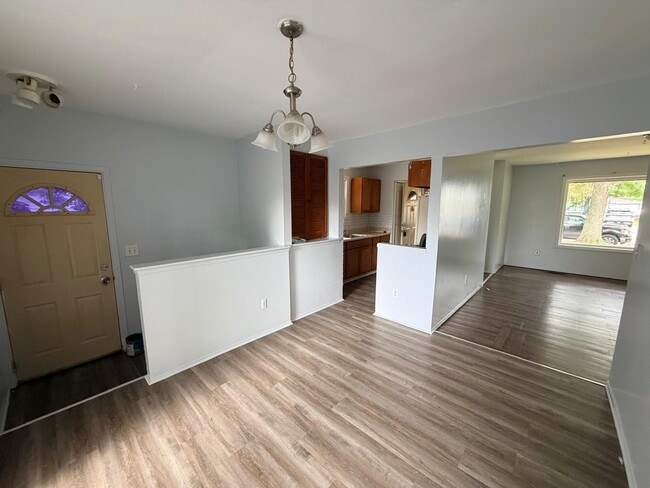 Photo - 30058 Halecreek St