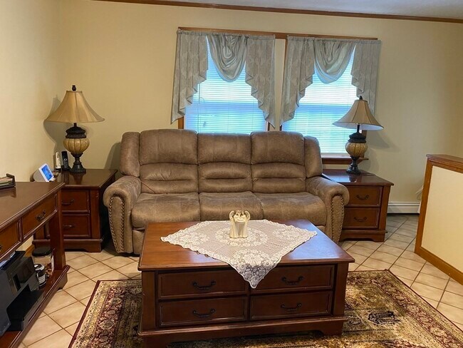 Photo - 12 Park Ln Unidad 1