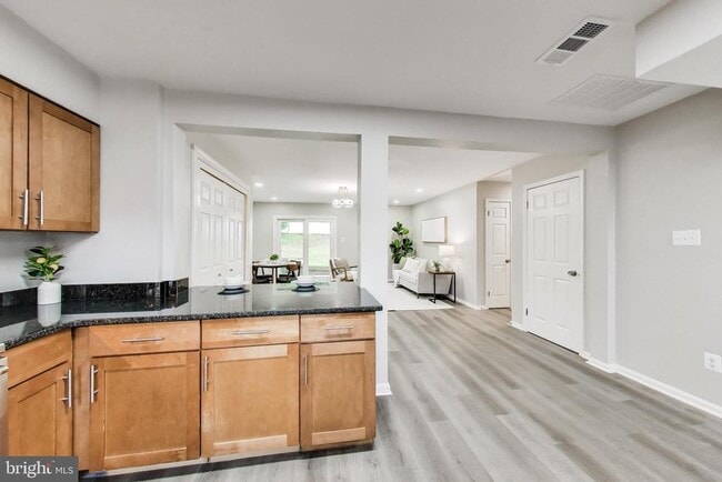 Photo - 6153 Strasburg Dr