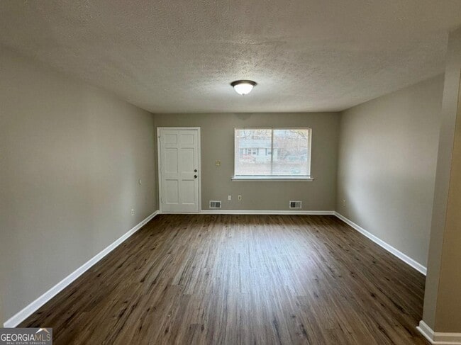 Photo - 816 Jesters Lake Dr