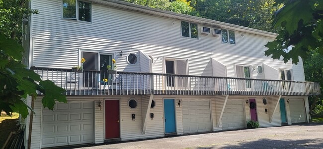 Photo - 1730 Farmington Ave