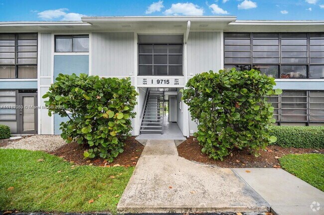 Building Photo - 9715 Hammocks Blvd Unit 203 Rental