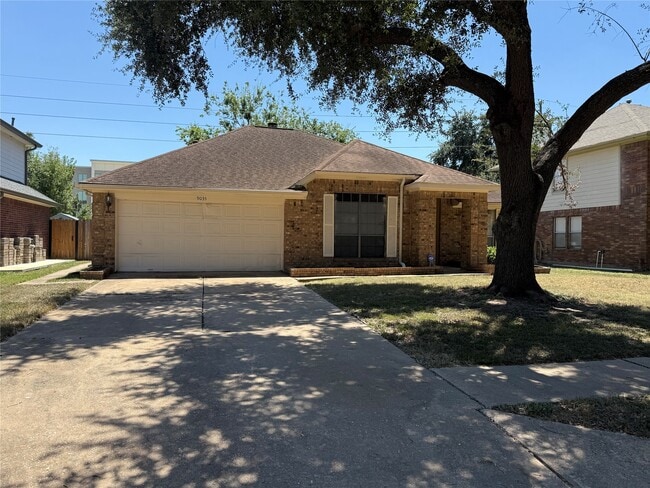 9035 Waving Fields Dr