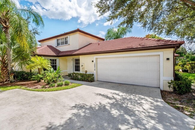Building Photo - 12210 Dartmoor Dr Rental