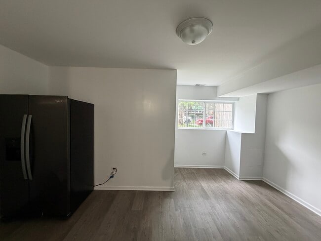 Photo - 4049 W Crystal St