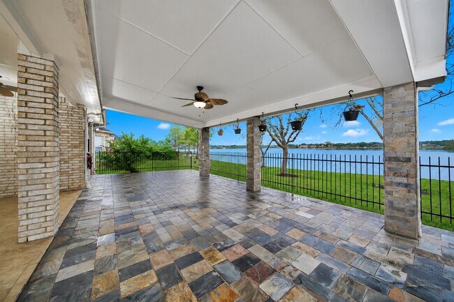Photo - 3831 Lakeridge Canyon Dr
