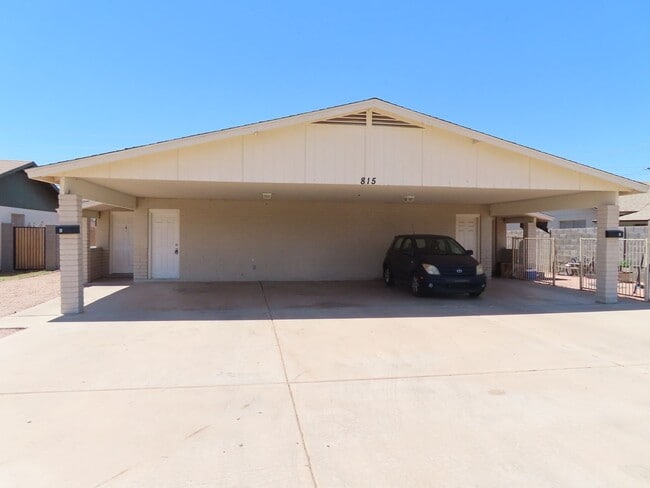 Building Photo - 2 Bedroom 1 Bath in Mesa