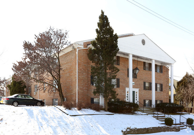 Building Photo - Duncan Apartments