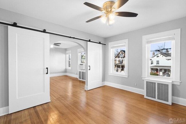 Photo - 107 Walnut Ave Unit 2